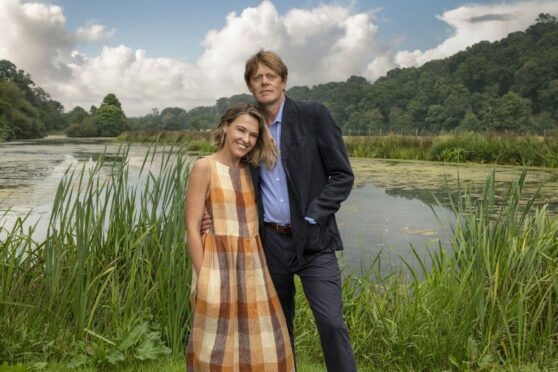 Sally Bretton and Kris Marshall star as Martha and Humphrey in Beyond Paradise