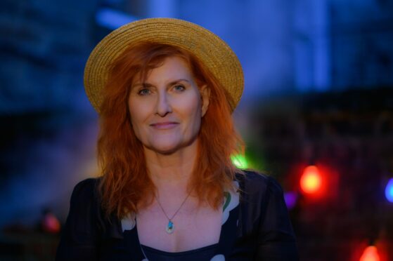 Eddi Reader