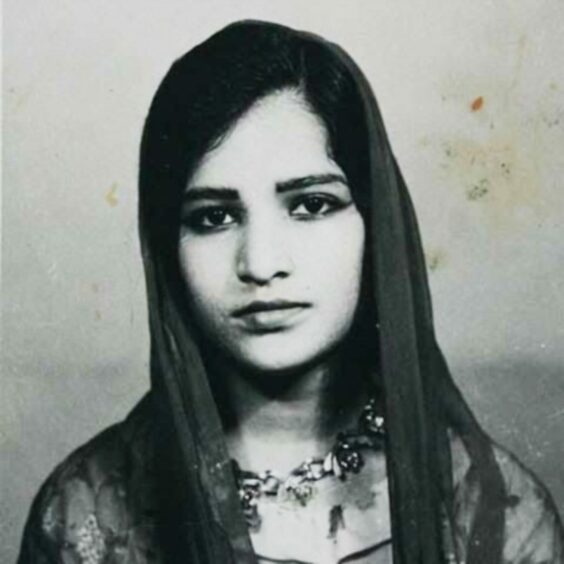 Shamshad Akhtar aged 14 in Lahore