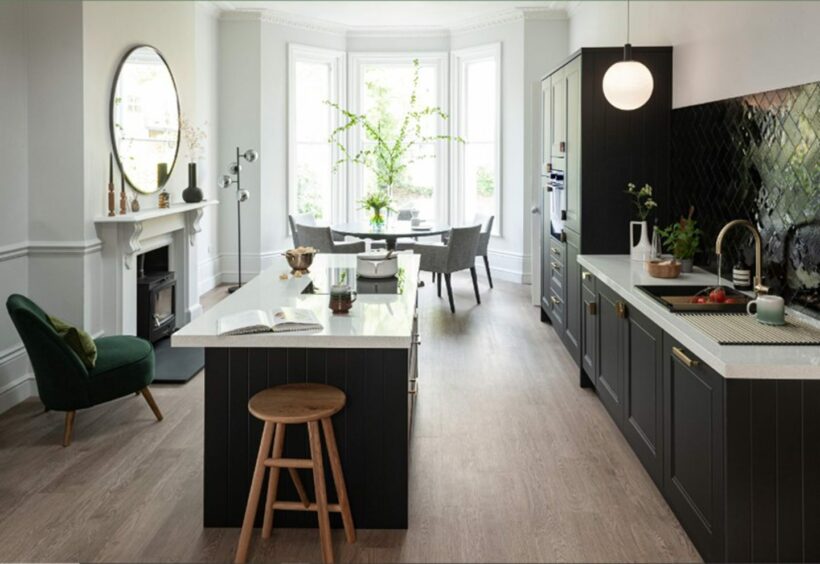 Black kitchen design from Granite & TREND Transformations