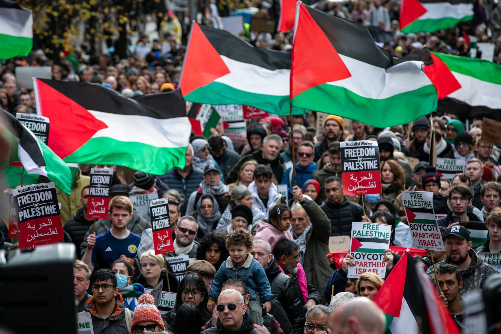 Protesters around the world rally in support of Palestine