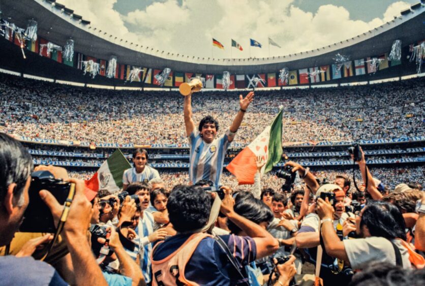 David Yarrow will put his famous Maradona photograph up for auction at the party in Munich.