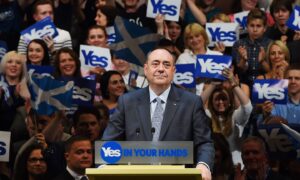 Alex Salmond addresses an audience in Perth during the independence campaign.