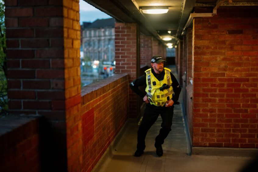 Actors play police officers facing scenarios drawn from real life stories.
