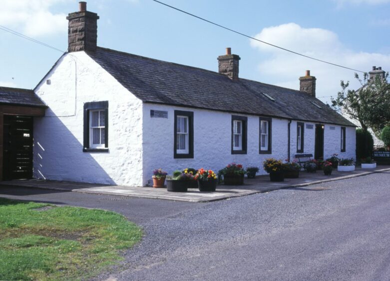 Henry-Duncan-Savings Banks-Museum-external