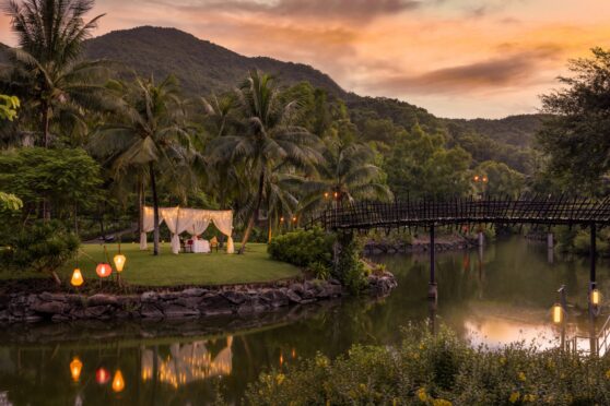 Destination Dining at Coconut Island.