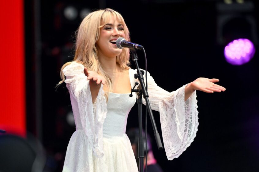 Rianne on stage.