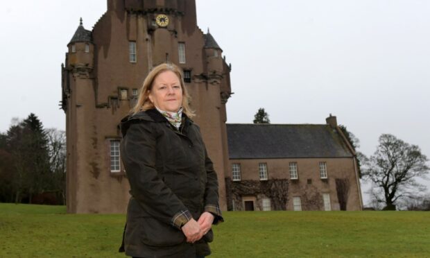 Councillor Ann Ross is calling for the speed limit at Crathes Castle to be reduced.
