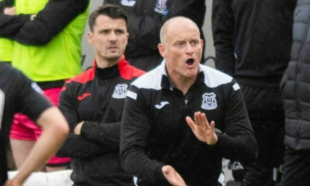 Steven Mackay, left, alongside Elgin City manager Gavin Price.