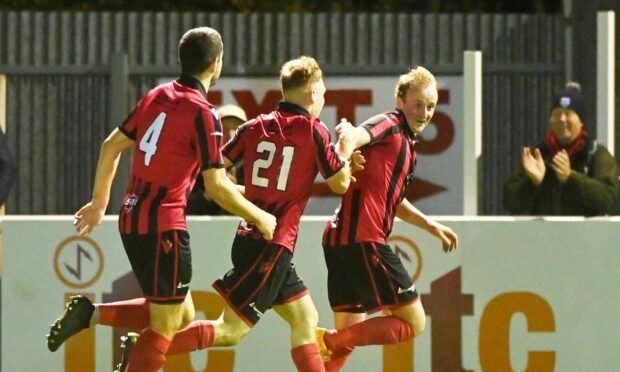 Jamie Michie, right, has signed a new deal with Inverurie Locos