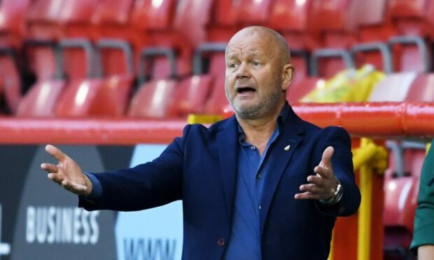 BK Hacken manager Per-Mathias Hogmo during the 5-1 loss to Aberdeen in 2021. Image: SNS.