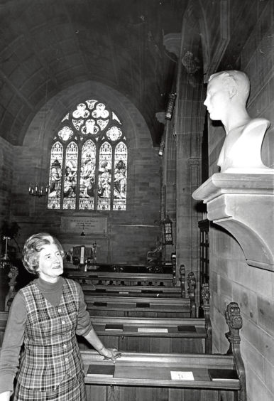 1975: Lady Aberdeen in the chapel. Note the bust of the Hon Archie Gordon, who lost his life in a car accident.