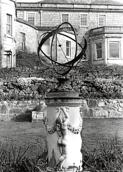 1975: The 19th-century sundial at Haddo House in 1975.