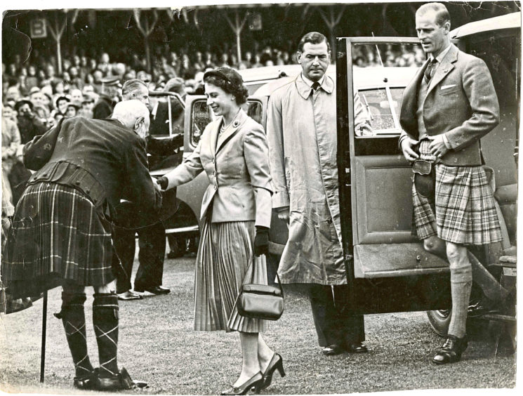 1954: The Queen is greeted by the Lord Lieutenant of Aberdeenshire, the 2nd Marquess of Aberdeen