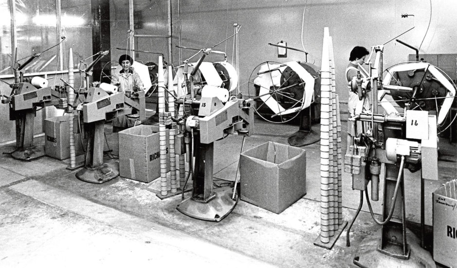 1978: Hank reeling machines at Richards Works
