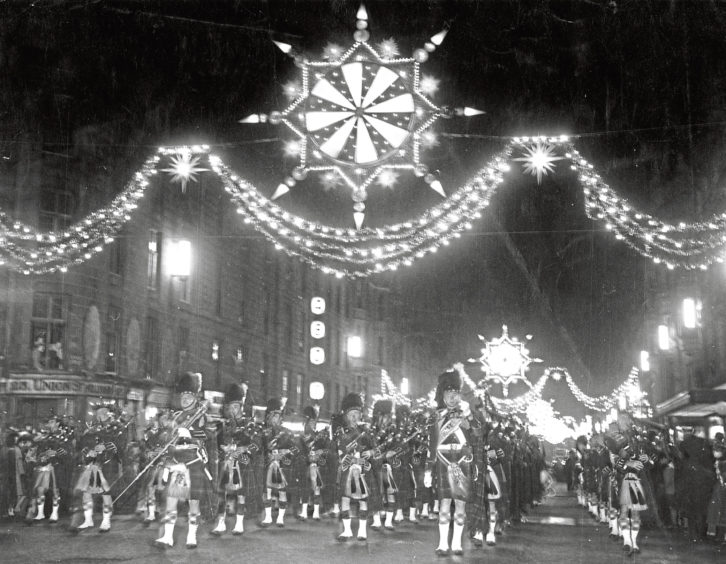 1964: The famous Regent Street lights from London (used there in 1963) erected in Aberdeen’s Union Street