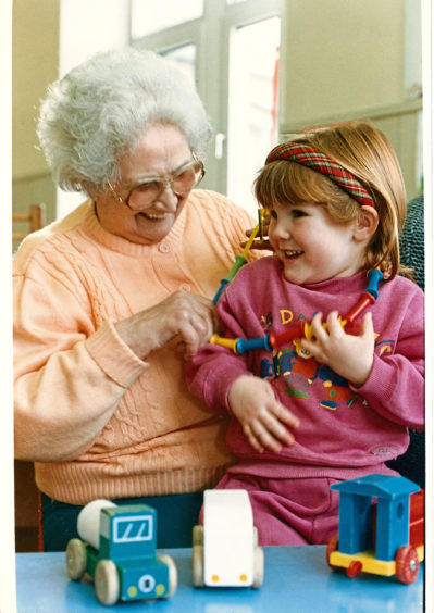 A Westhill playgroup introduces young pupil Fiona Scott to Ethel, who assists her in making necklaces