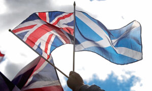 Moray Council will lobby the First Minister to give £20 million for a Scottish independence referendum to local authorities to help with the cost of living crisis.