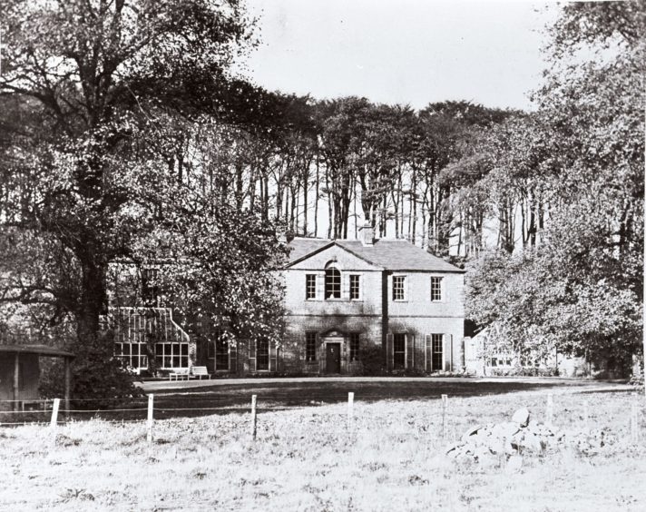 The estate of Seaton, including mansion house, was acquired by Aberdeen Town Council in 1947. The grounds were purchased from Major M. V. Hay for £18,000. The Council then created the much-loved park we know today. Its location on the banks of the River Don adds to its scenic appeal.