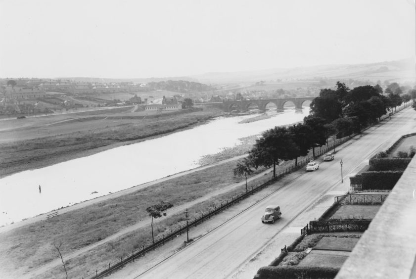The Bridge of Don from Ruthrieston School in 1959.