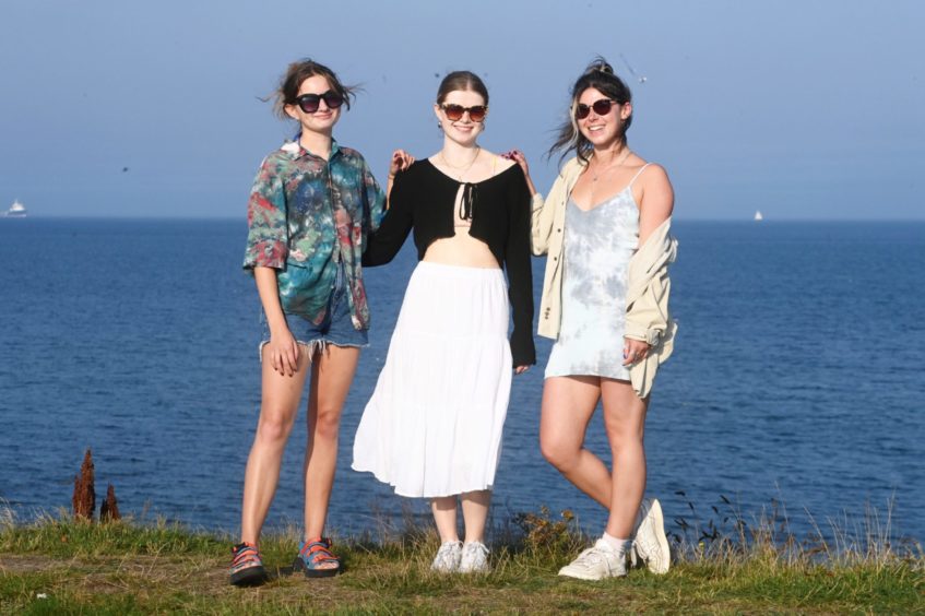 It was hottest day in September in 100 years.Pictured at Aberdeen beach are from left, Maya Wilson, Isla Smith, Megan Naysmith.Picture. by Chris Sumner.