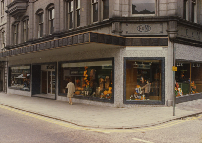 E&M's, Union Street - 1974