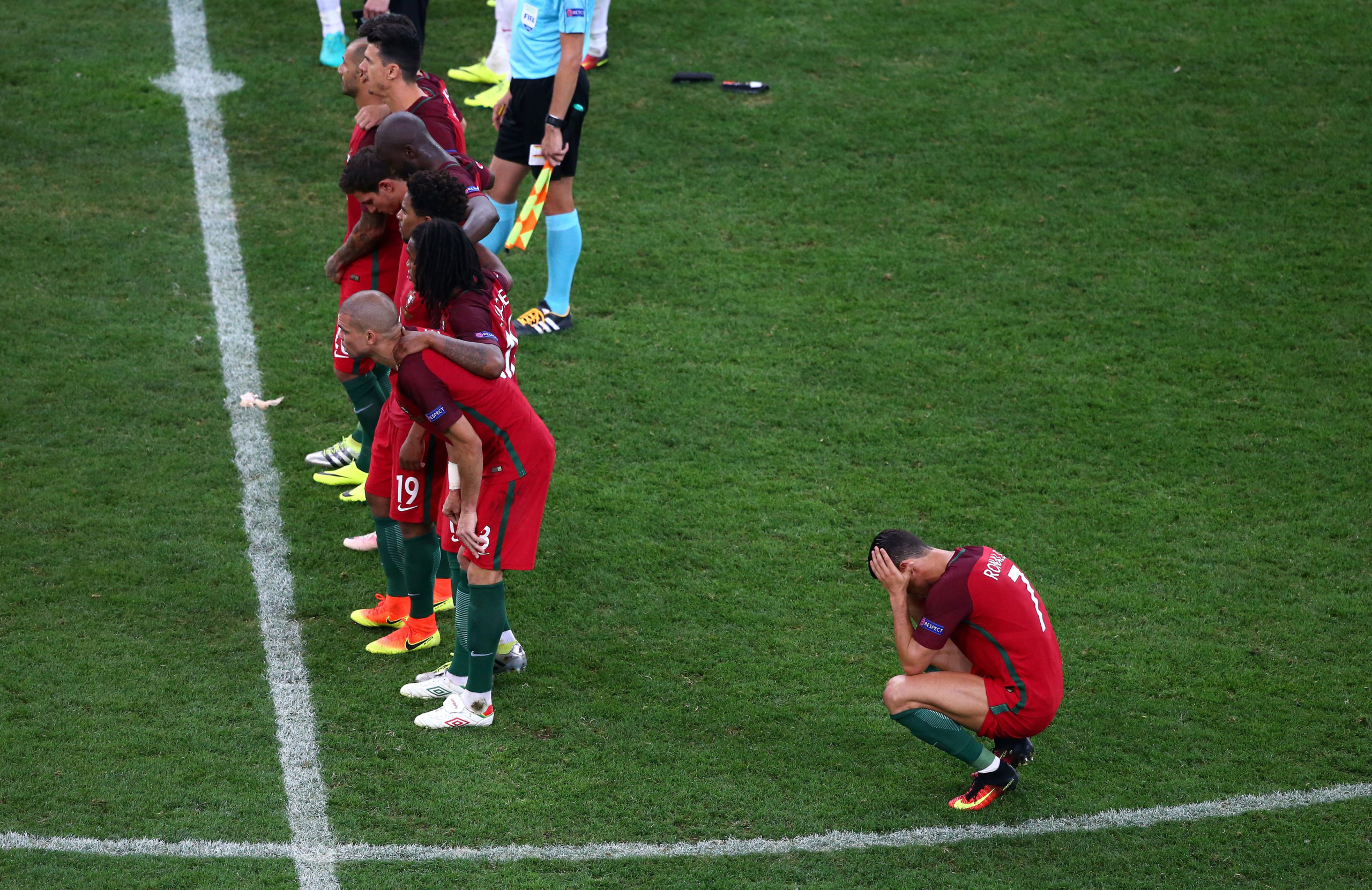 Ronaldo prays during the penalty shootout.