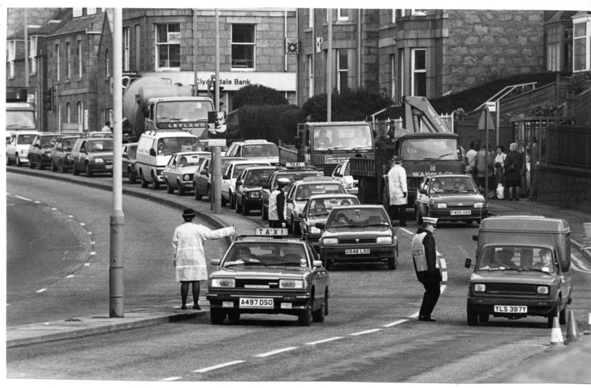 1989: Traffic queues in Aberdeen as police search for an escaped prisoner.