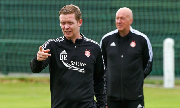 Aberdeen coach Barry Robson and club legend Neil Simpson