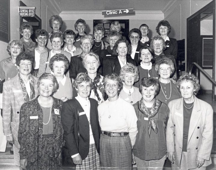 ARI nurses from 30 years ago at Foresterhill for a reunion tour of the present day facilities