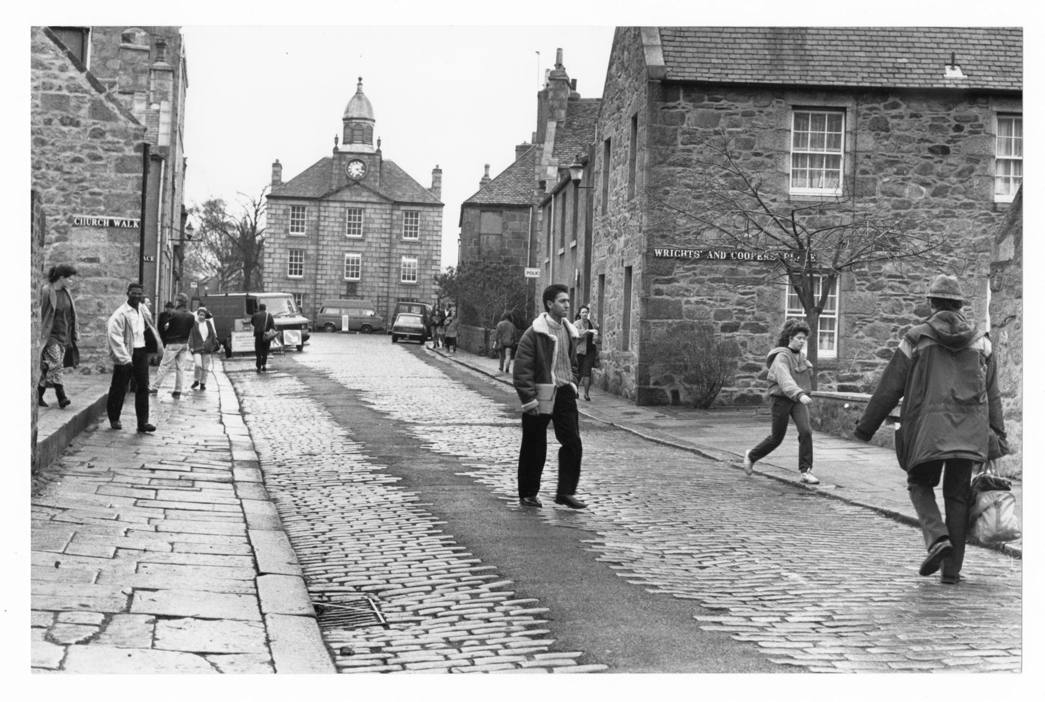 1190: A view of the High Street of Old Aberdeen showing Church Walk and Wright's and Copper's Place.