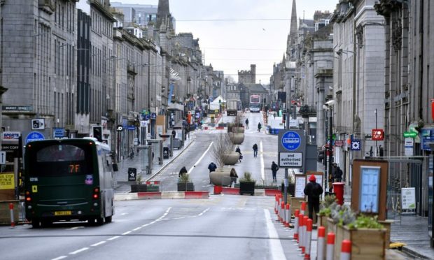 A decision on removal of Spaces For People physical distancing in Union Street and around Belmont Street will now be taken in November.