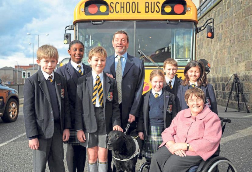 David Blunkett MP, in his role as chairman of the Yellow Bus Commission, and Anne Begg make a visit to the school