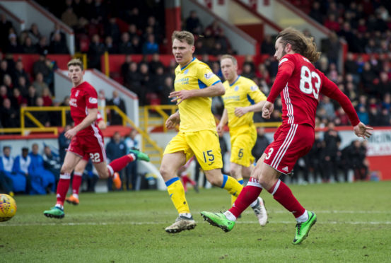 Aberdeen's Stevie May scores to make it 2-0 against St Johnstone.
