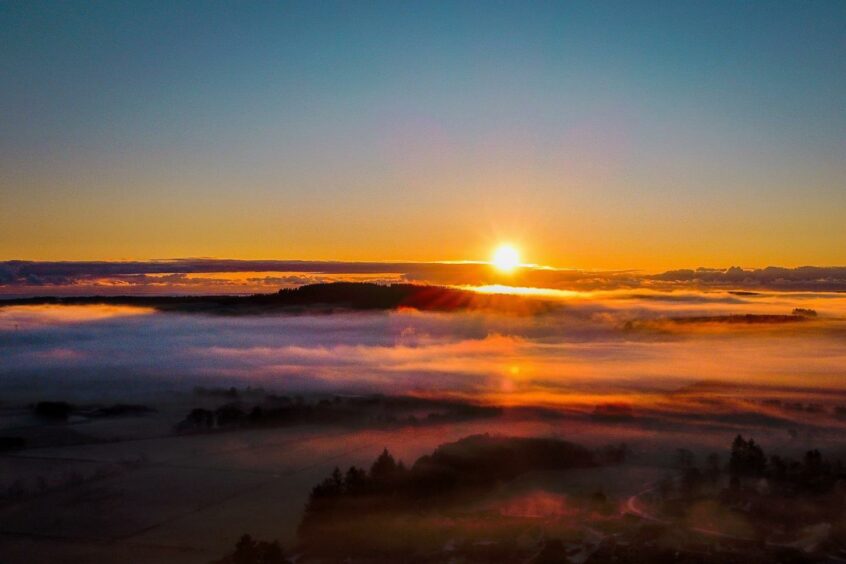 VA Nov - RediscoverABDN - Glen Cairns - Sunrise over Westhill