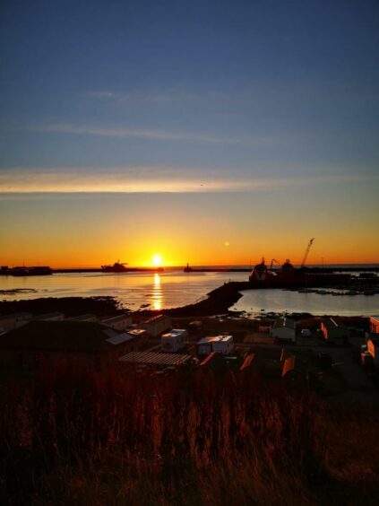 VA Nov - RediscoverABDN - Jamie Teasdale - Sunrise over Peterhead Harbour