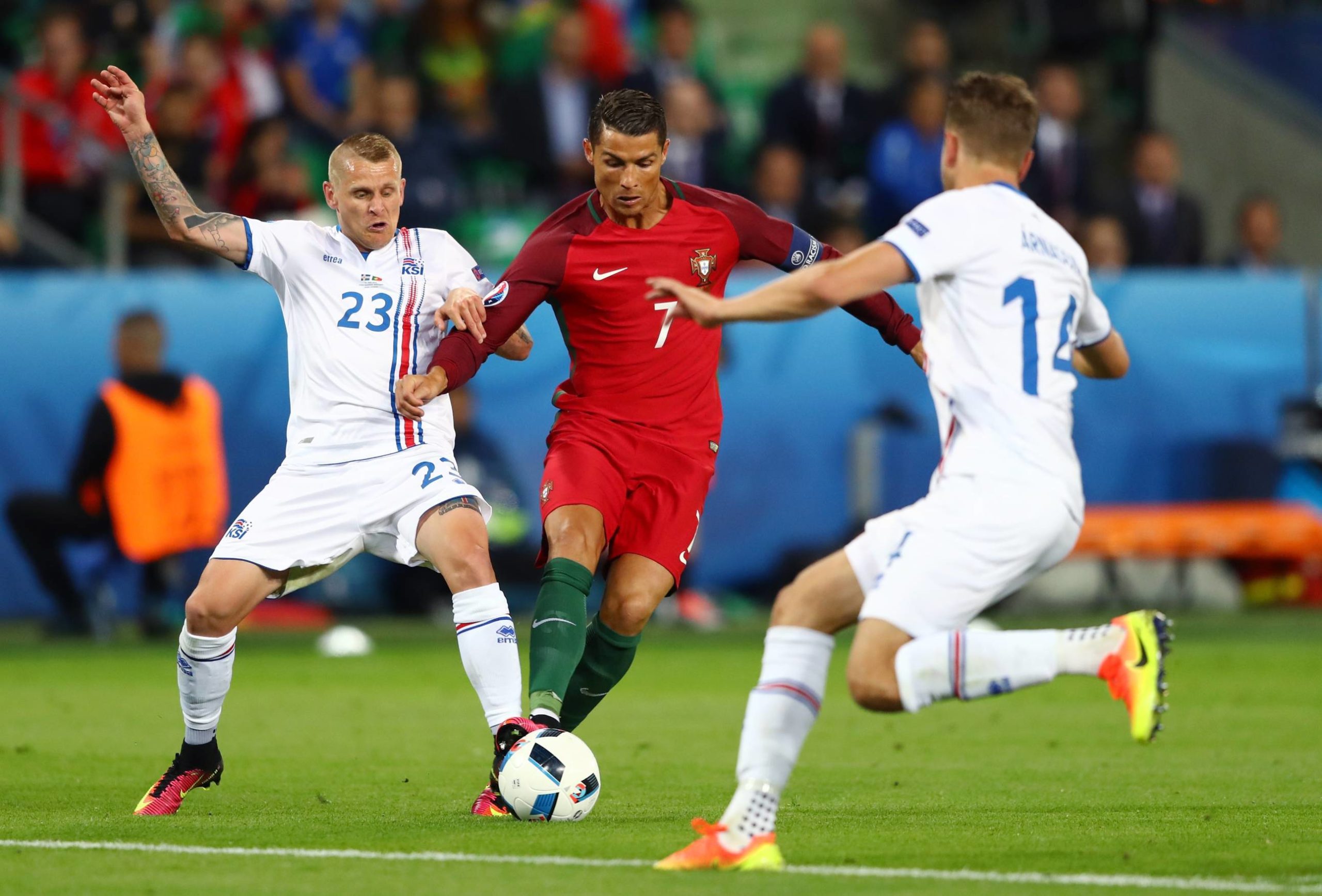 Portugal v Iceland - Group F: UEFA Euro 2016