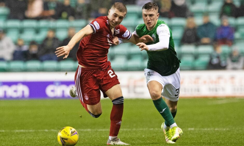 Hibernian's Josh Campbell tries to catch up with Aberdeen's Dean Campbell