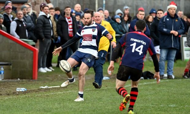 Ruaridh Jackson in action for the Aberdeen Exiles. Picture by Kami Thomson.