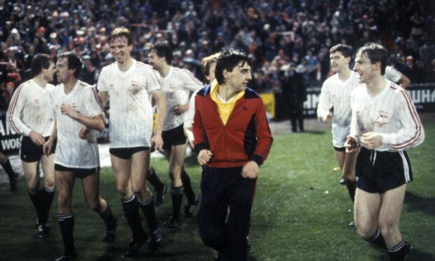 The Aberdeen players celebrate their Super Cup triumph. Image: SNS.