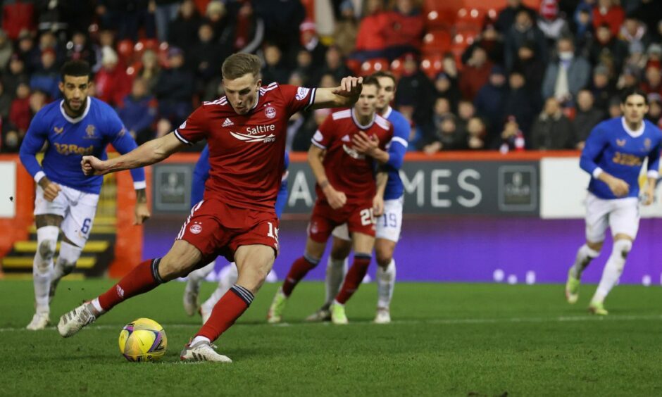 Lewis Ferguson nets an equaliser for Aberdeen against Rangers from the penalty spot.