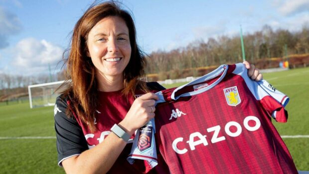 Rachel Corsie has signed for Aston Villa.