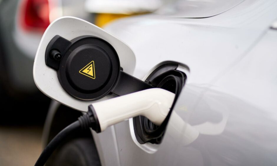 One in seven new cars bought in 2022 will be a pure electric, according to analysis.