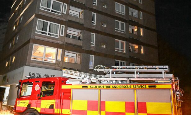Police and fire crews at an incident at Bruce House in the Hazlehead. Picture by Kenny Elrick/DCT Media
Picture by Kenny Elrick     16/01/2022
