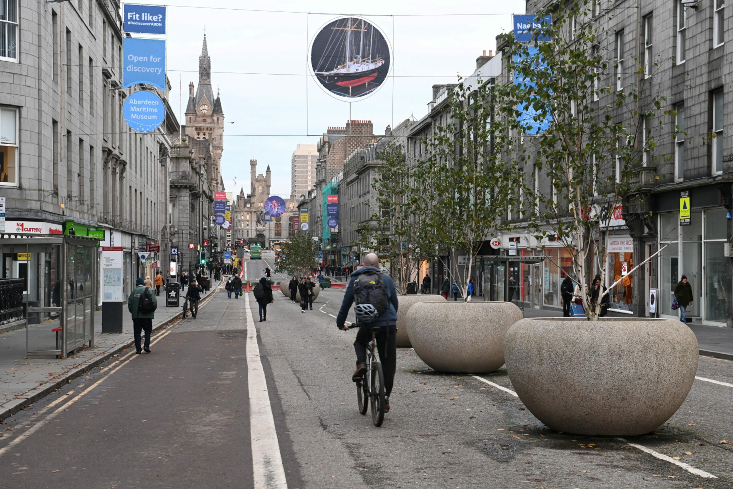 The middle section of Union Street is currently closed to traffic, other than bikes (Photo: Paul Glendell/DCT Media)