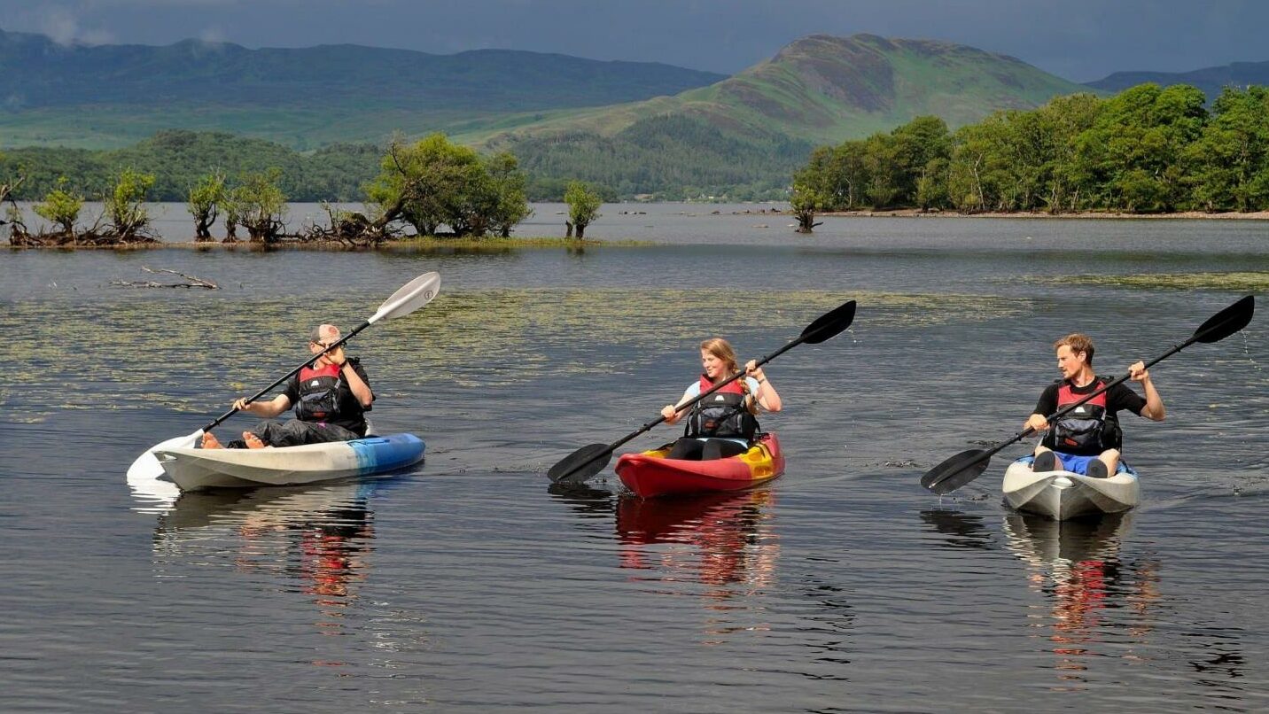 kayaking on Easter break on Loch Lomond