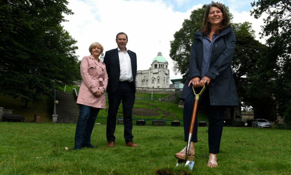 Councillor Marie Boulton cuts the first turf in Union Terrace Gardens in 2019, ahead of the £28.3m refurb. Pictured with then council co-leaders Jenny Laing and Douglas Lumsden. Picture by Kenny Elrick/DCT Media.
