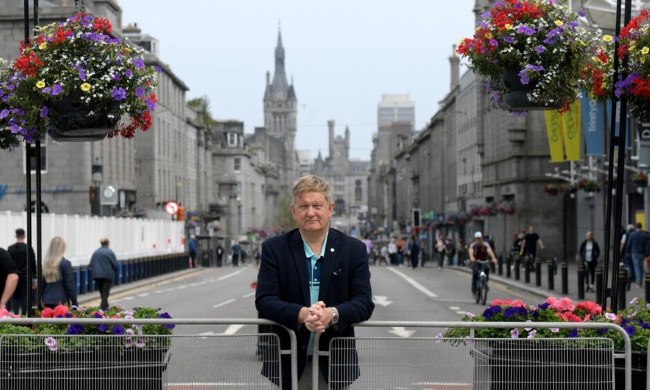 SNP group leader Alex Nicoll on the blocked off section of Union Street in August 2020. Picture by Kath Flannery/DCT Media.