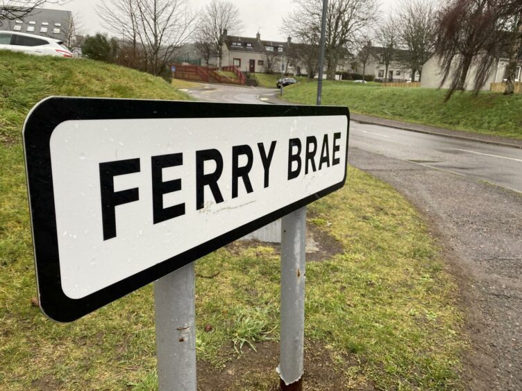 Street sign for Ferry Brae, where Knockbain Free Church is.
