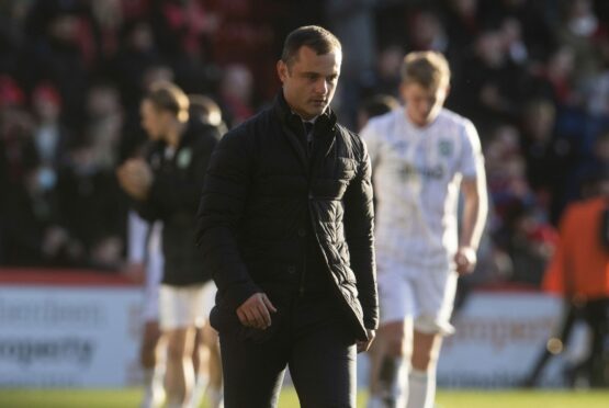 Shaun Maloney following Hibs' recent loss to Aberdeen at Pittodrie.